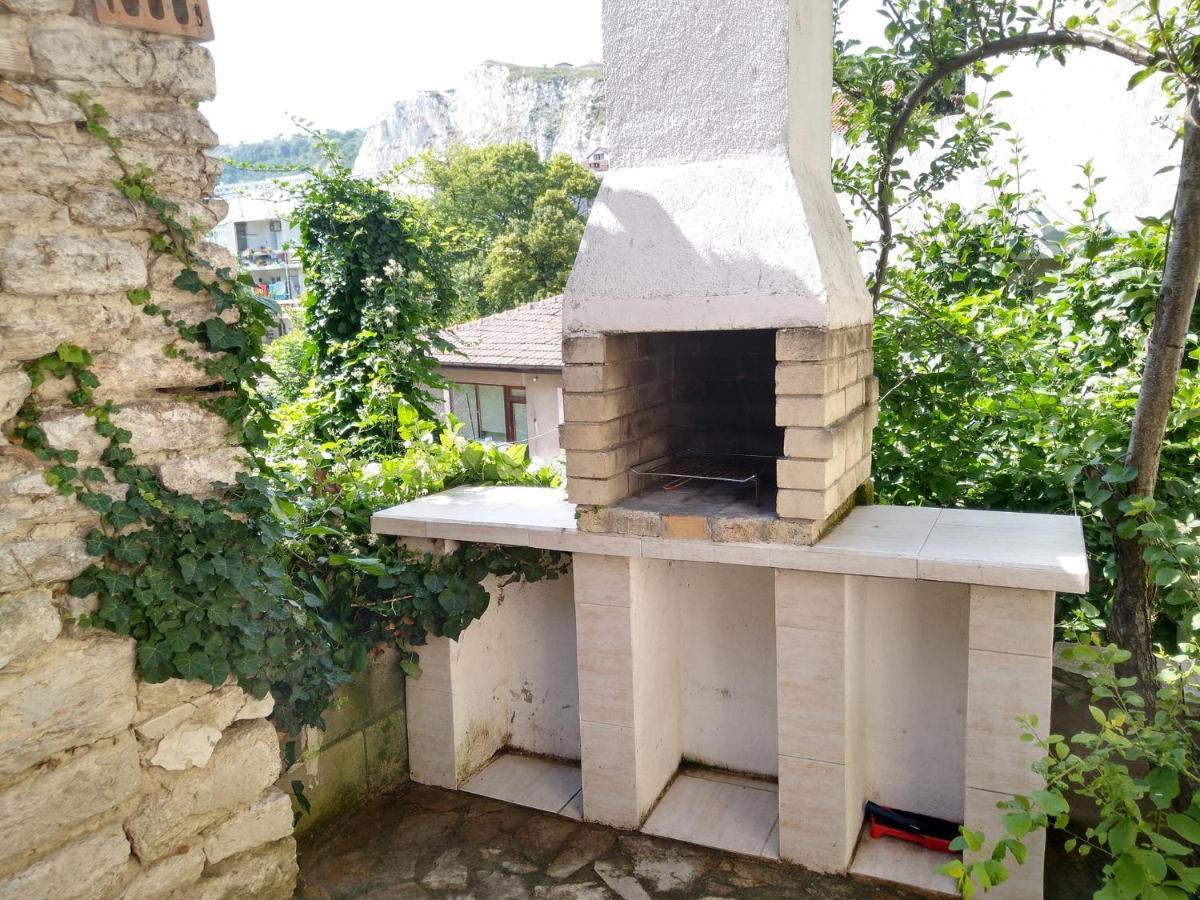 Guest House Yoanna Balchik Exterior foto