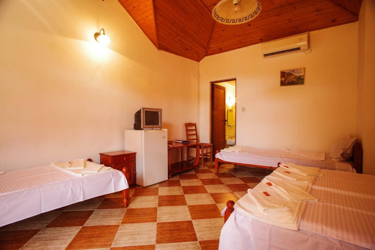 Guest House Yoanna Balchik Exterior foto
